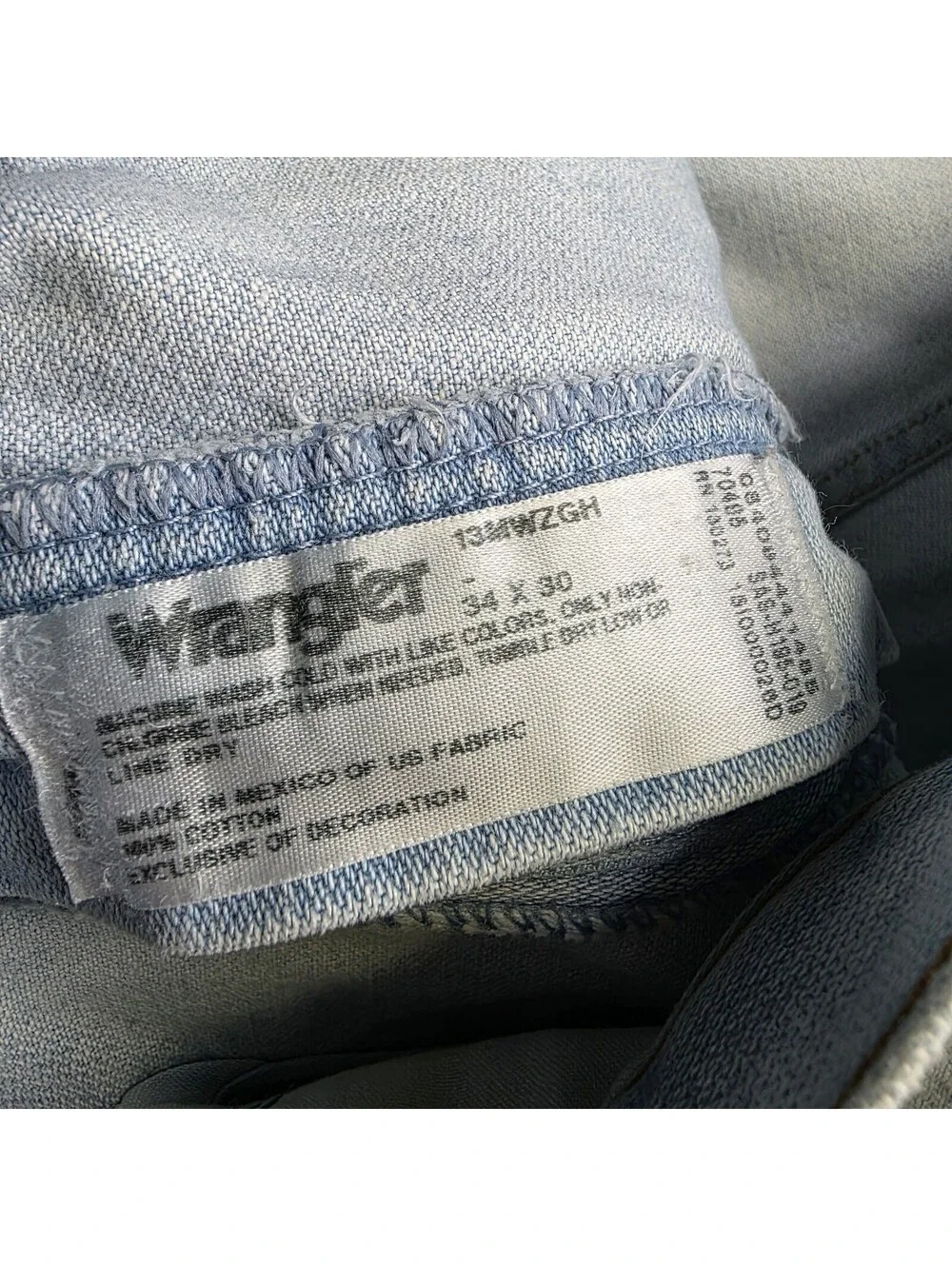 VTG Wrangler Jeans Mens 34x30 Cowboy Cut Light Wash Denim Boot - Western 13MWZGH